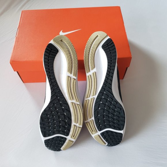 Nike Air Zoom Pegasus 38 New Orleans Saints Shoes Size M 8.5/ W 10 - Picture 9 of 12
